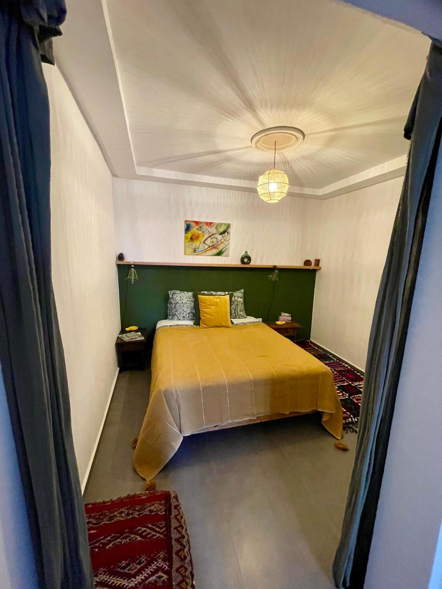 Aya-part Apartment *